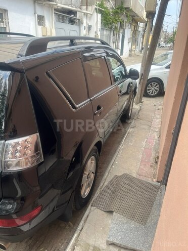 Mitsubishi Outlander-11