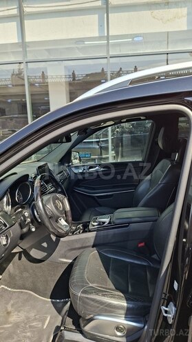 Mercedes GLS 500 4MATIC-5
