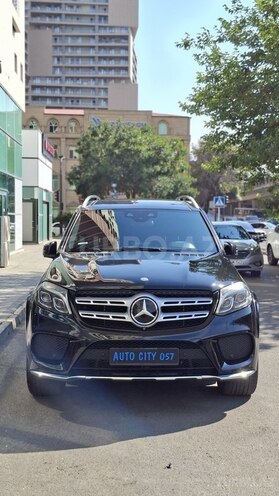 Mercedes GLS 500 4MATIC-17