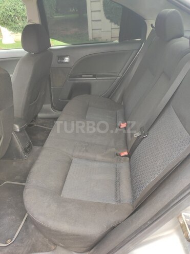 Ford Mondeo-6