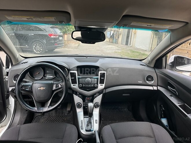 Chevrolet Cruze-5