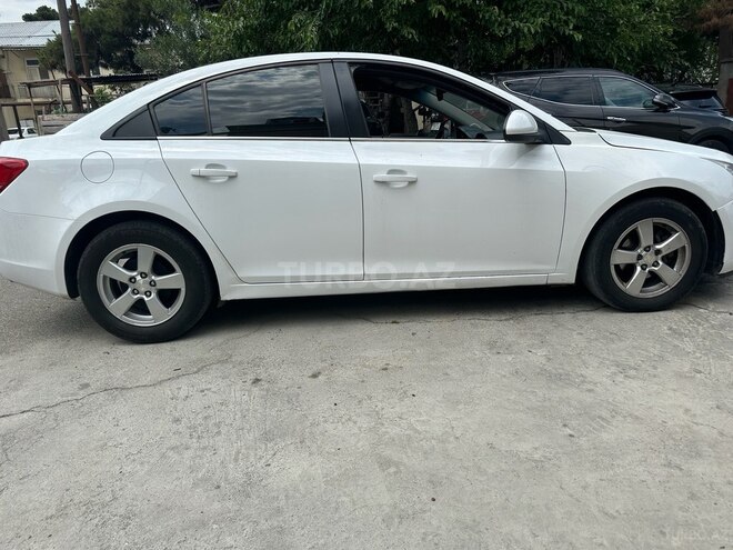 Chevrolet Cruze-4