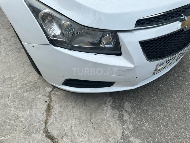Chevrolet Cruze-11