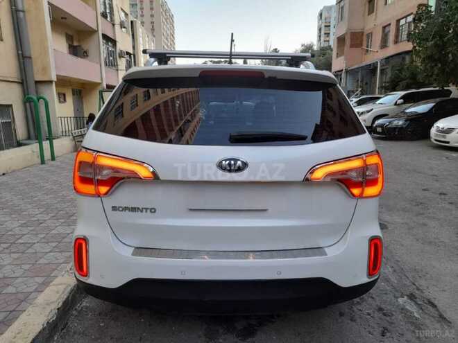 Kia Sorento-21
