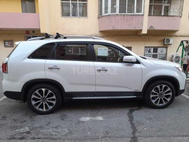 Kia Sorento-19