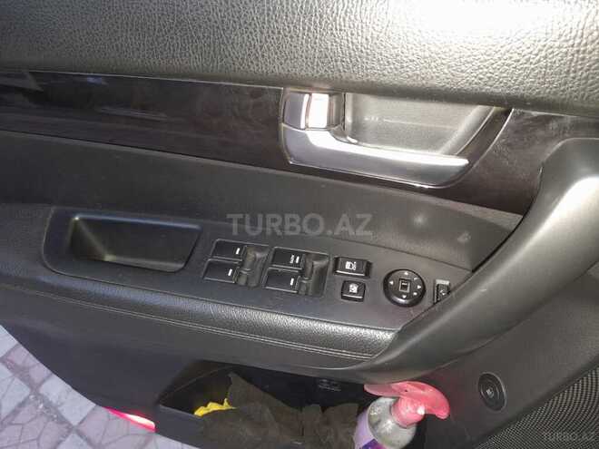 Kia Sorento-14
