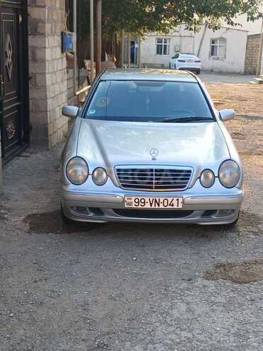 Mercedes E 220-6