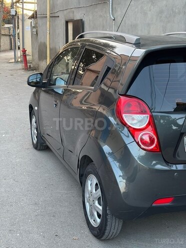 Chevrolet Spark-4
