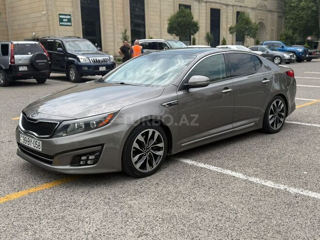 Kia Optima-4