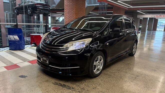 Nissan Note-1