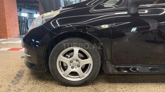 Nissan Note-9