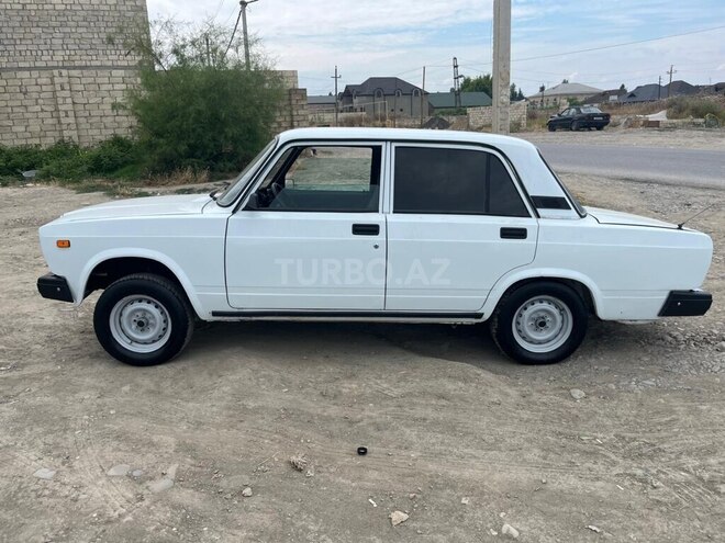 LADA (VAZ) 2107-6