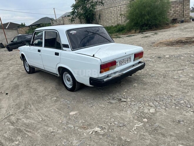 LADA (VAZ) 2107-4