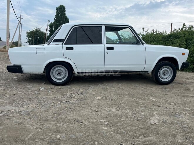 LADA (VAZ) 2107-8