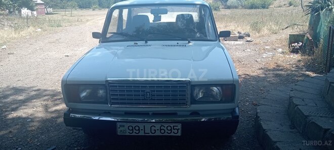 LADA (VAZ) 2107-2