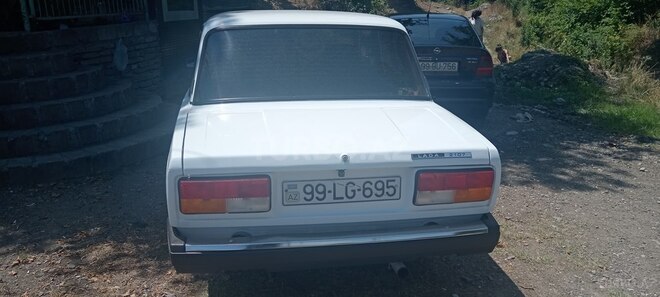 LADA (VAZ) 2107-5