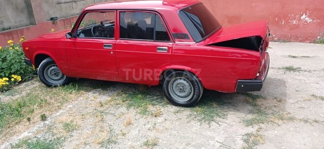 LADA (VAZ) 2107-4