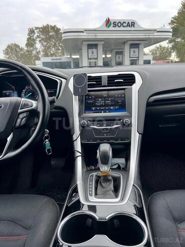 Ford Fusion (North America)-6