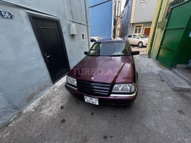 Mercedes C 240-1