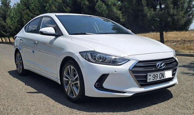 Hyundai Avante-1