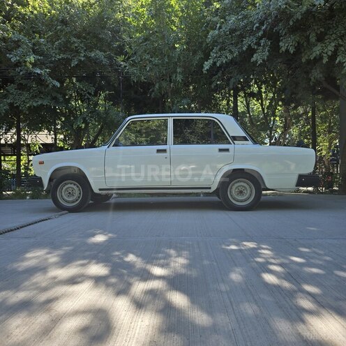LADA (VAZ) 2107-9