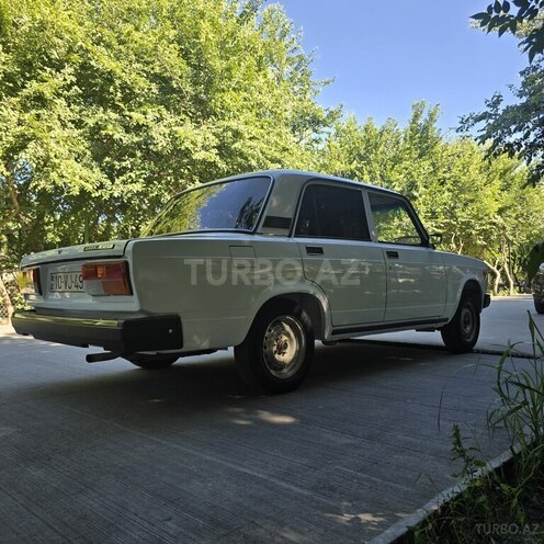 LADA (VAZ) 2107-10