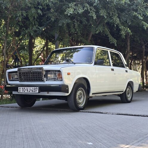 LADA (VAZ) 2107-13