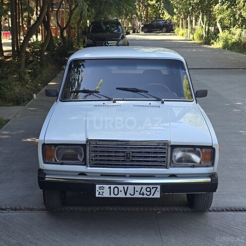 LADA (VAZ) 2107-1