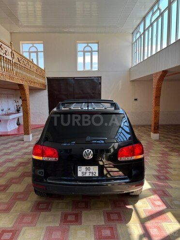 Volkswagen Touareg-5