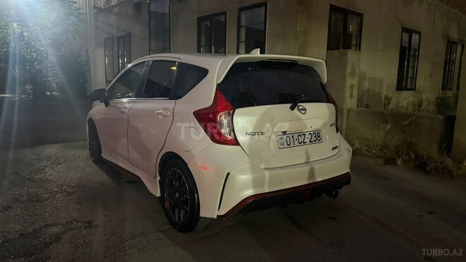 Nissan Note-5