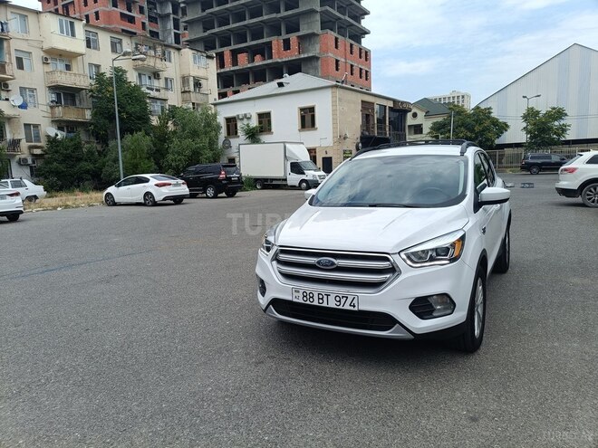 Ford Escape-1