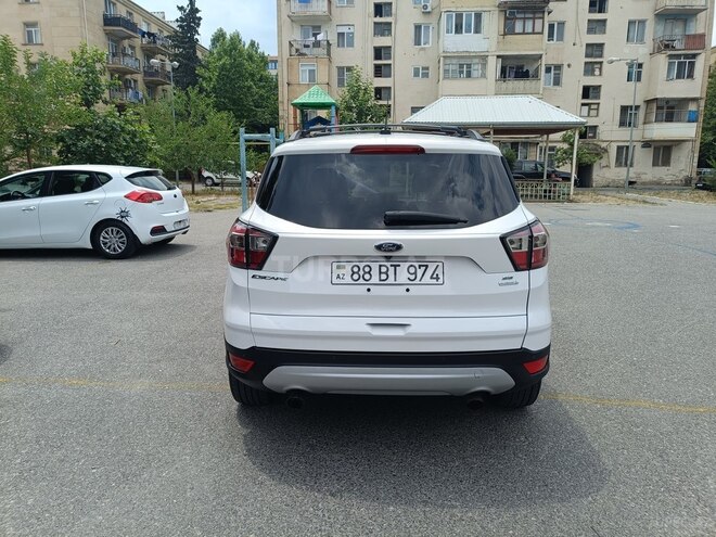 Ford Escape-6