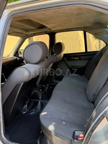 BMW 520-11