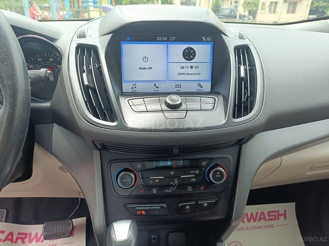 Ford Escape-10