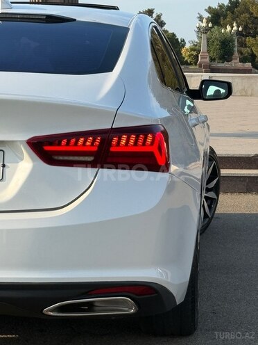 Chevrolet Malibu-10