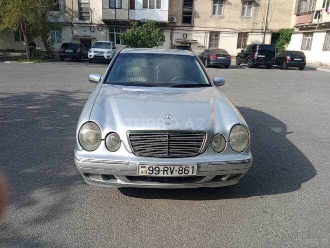 Mercedes E 220-5