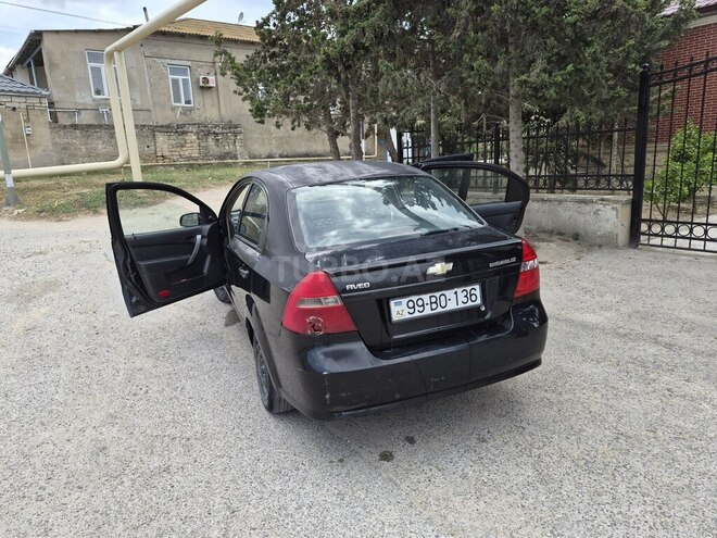 Chevrolet Aveo-7