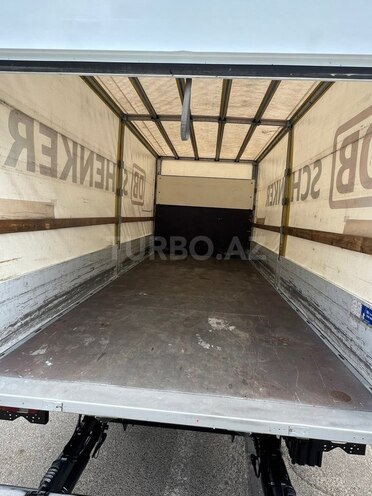 Mercedes Atego 818-9