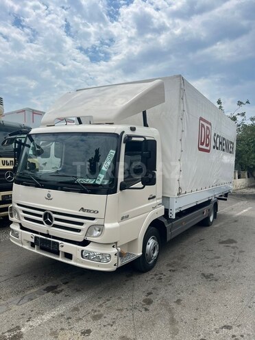 Mercedes Atego 818-1
