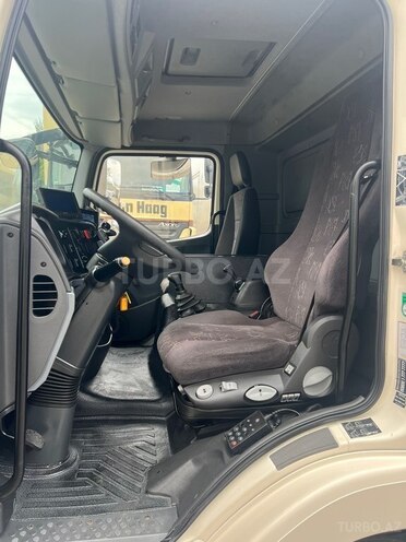 Mercedes Atego 818-12