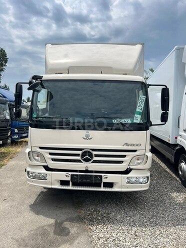 Mercedes Atego 818-2