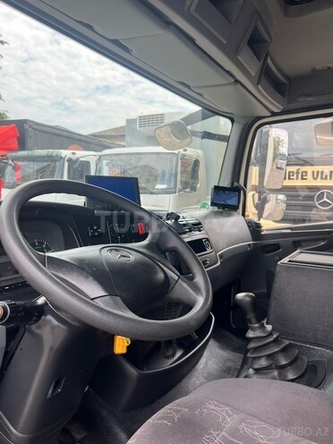 Mercedes Atego 818-13