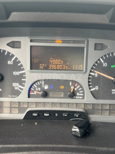 Mercedes Atego 818-18