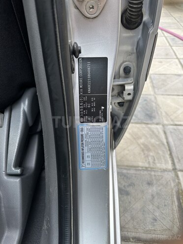 Kia Rio-10