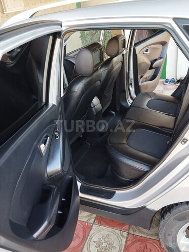 Hyundai ix35-6
