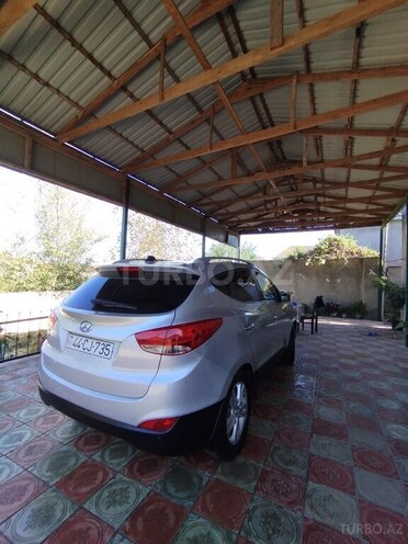 Hyundai ix35-14