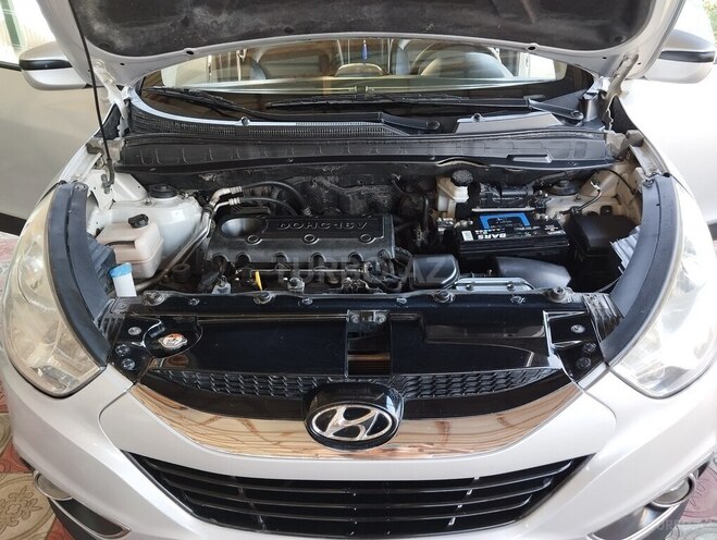 Hyundai ix35-17