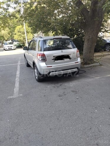 Suzuki SX4-4