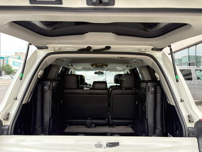 Toyota Land Cruiser-3