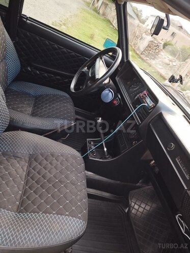 LADA (VAZ) 2107-3